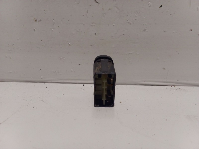 Recambio de interruptor para mercedes-benz vito (w638) caja cerrada referencia OEM IAM 0055450707  