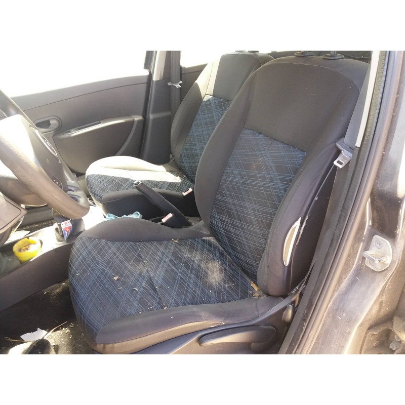 renault clio iii    |   0.05 - ... | 2005 del año 2005