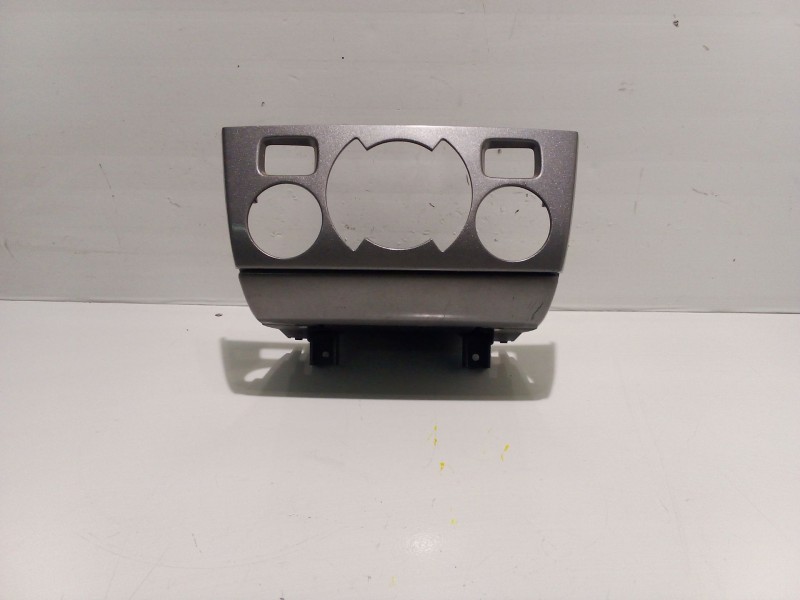 Recambio de cenicero para peugeot 308 sw i (4e_, 4h_) 1.6 hdi referencia OEM IAM 9658691077  