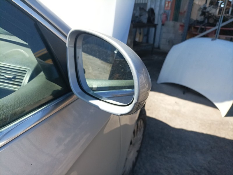 Recambio de retrovisor derecho para volkswagen passat b6 (3c2) 2.0 tdi referencia OEM IAM   