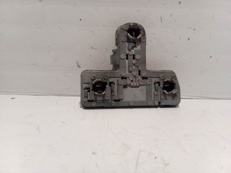 Recambio de portalampara trasero izquierdo para saab 9-5 berlina referencia OEM IAM   