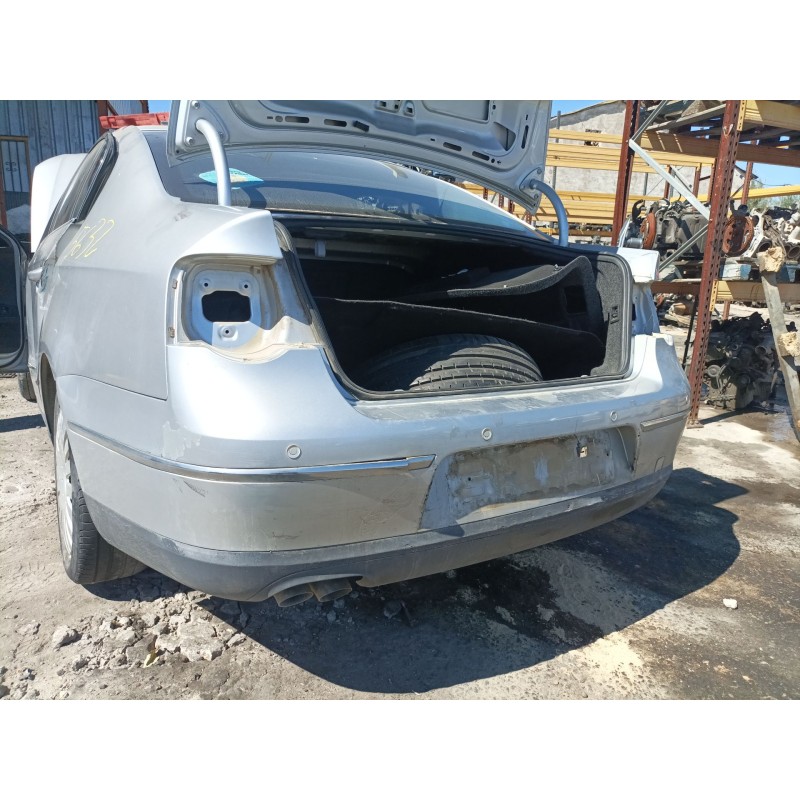 Recambio de paragolpes trasero para volkswagen passat b6 (3c2) 2.0 tdi referencia OEM IAM   