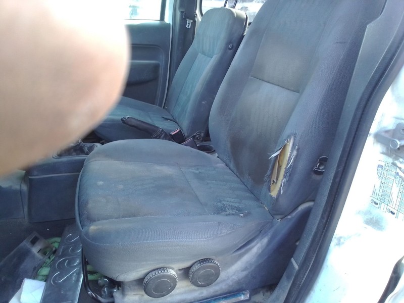 ford tourneo connect del año 2007