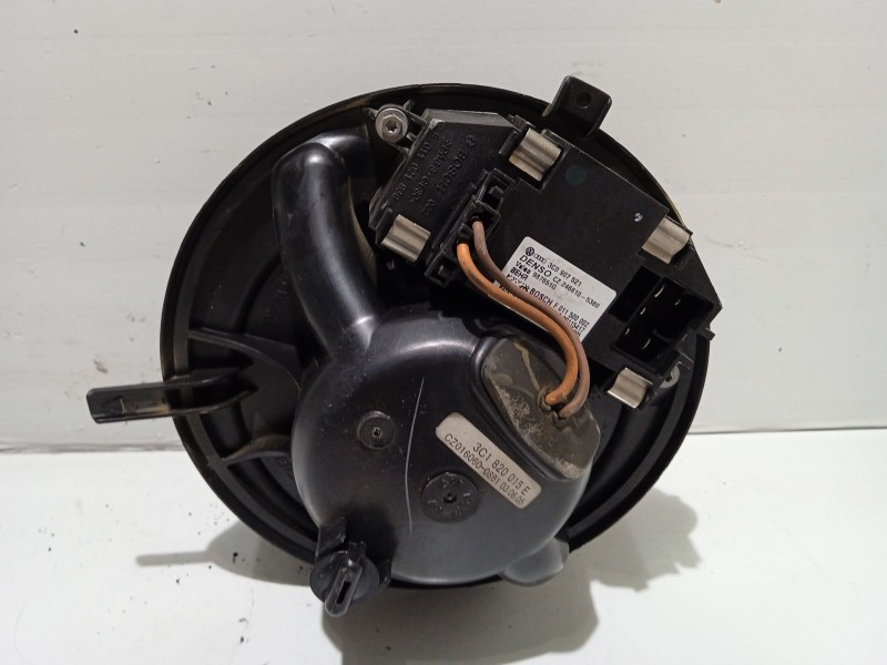 Recambio de ventilador calefaccion para volkswagen passat b6 (3c2) 2.0 tdi referencia OEM IAM 3C0907521  