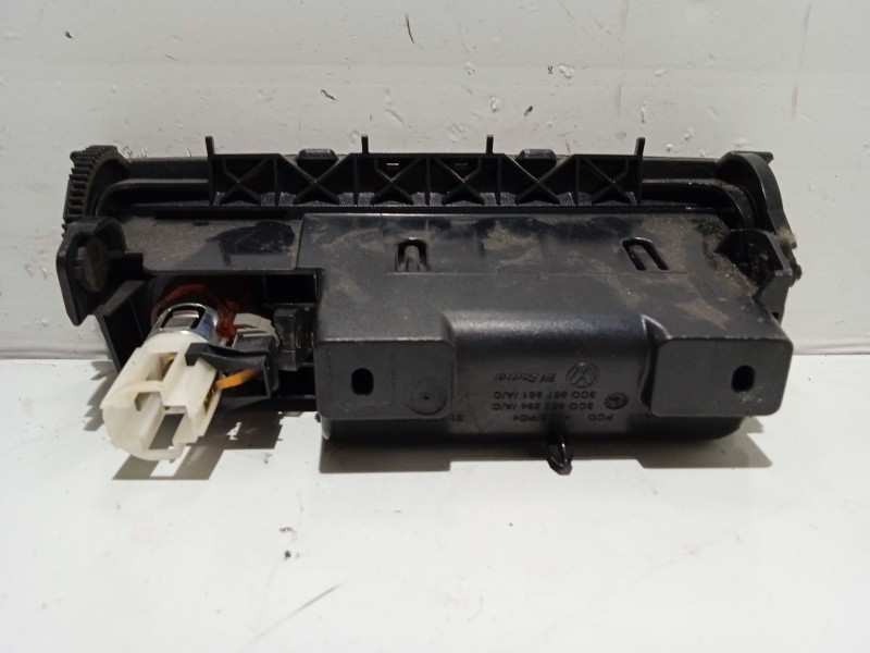 Recambio de cenicero para volkswagen passat b6 (3c2) 2.0 tdi referencia OEM IAM 3C0863284  