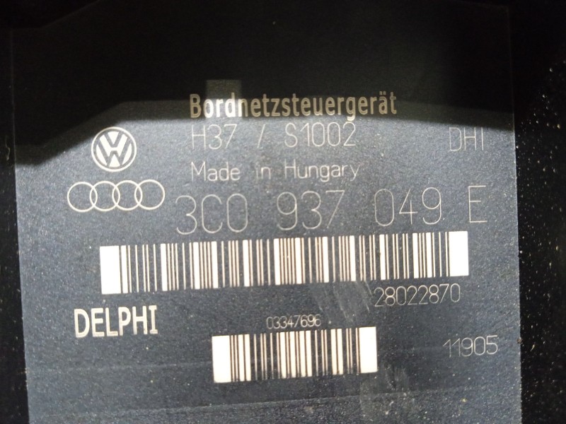 Recambio de caja reles / fusibles para volkswagen passat b6 (3c2) 2.0 tdi referencia OEM IAM 3C0937049E  