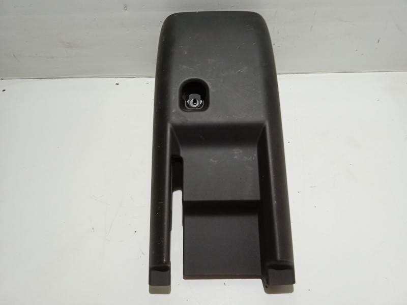 Recambio de moldura para volkswagen passat b6 (3c2) 2.0 tdi referencia OEM IAM 3C0858560B  