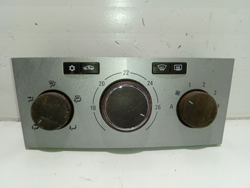 Recambio de mando calefaccion / aire acondicionado para opel astra gtc sport referencia OEM IAM 13261826  