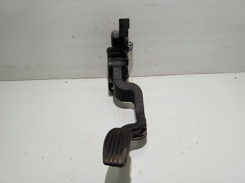 Recambio de potenciometro pedal para fiat bravo (198) 1.9 8v jtd cat referencia OEM IAM 0280755052  