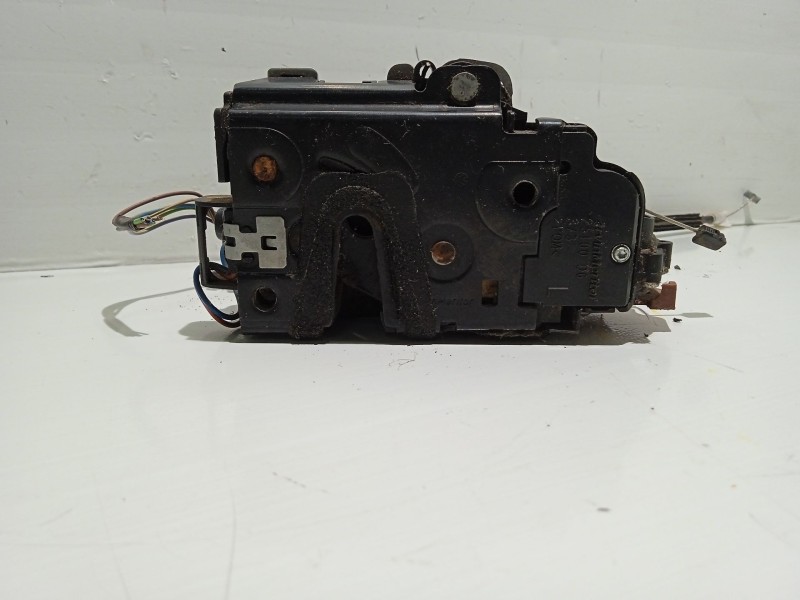 Recambio de cerradura puerta delantera izquierda para skoda fabia (5j2 ) young referencia OEM IAM    Recambio de cerradura puerta delantera izquierda para skoda fabia (5j2 ) young referencia OEM IAM