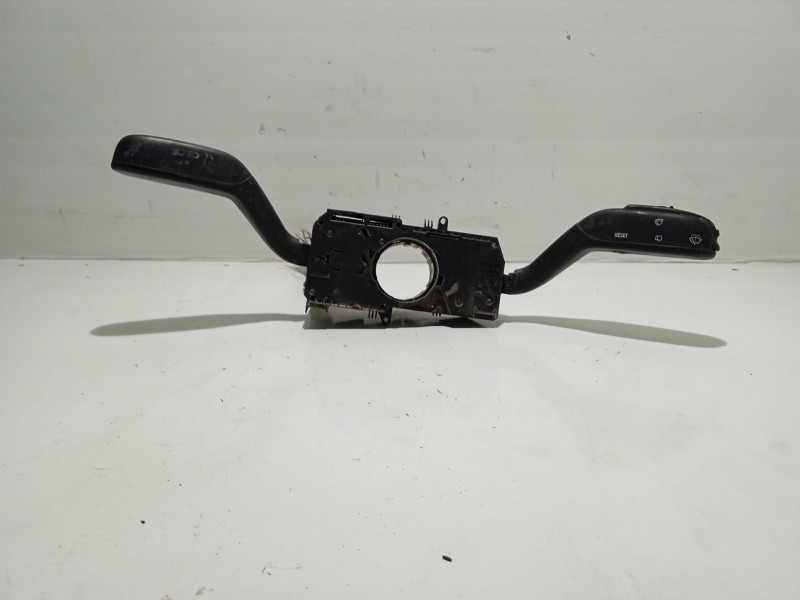 Recambio de mando multifuncion para skoda fabia (5j2 ) young referencia OEM IAM 7H0953503BL   Recambio de mando multifuncion para skoda fabia (5j2 ) young referencia OEM IAM 7H0953503BL