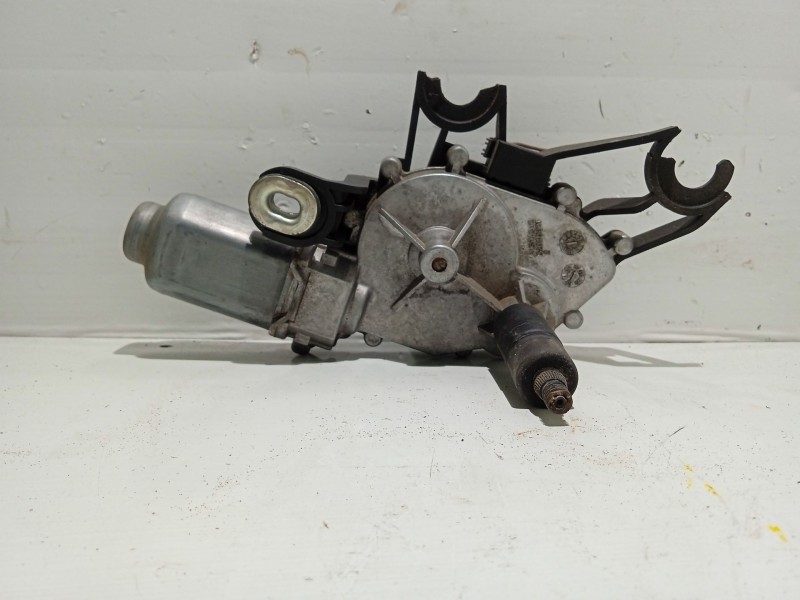 Recambio de motor limpia trasero para skoda fabia (5j2 ) young referencia OEM IAM 5J7955711C   Recambio de motor limpia trasero para skoda fabia (5j2 ) young referencia OEM IAM 5J7955711C
