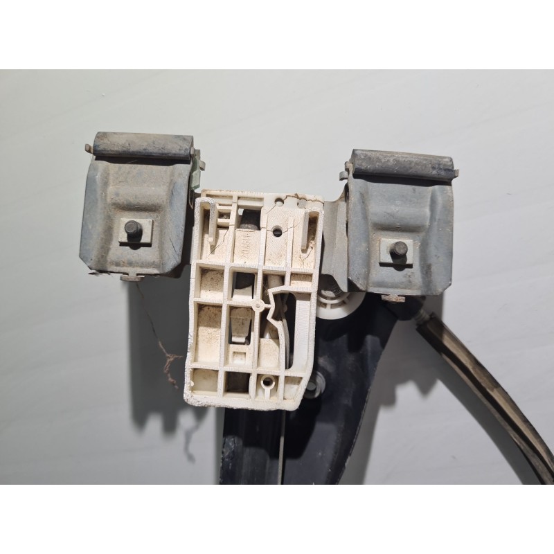 Recambio de elevalunas delantero derecho para skoda fabia (5j2 ) young referencia OEM IAM 5J4837462   Recambio de elevalunas delantero derecho para skoda fabia (5j2 ) young referencia OEM IAM 5J4837462