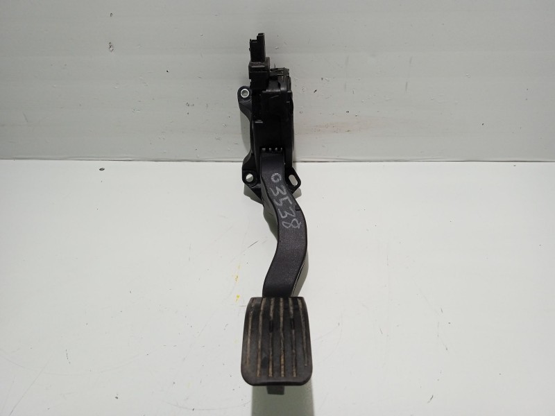 Recambio de potenciometro pedal para peugeot 207 xs referencia OEM IAM 9680756880  
