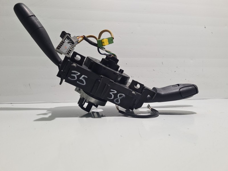 Recambio de com2000 para peugeot 207 xs referencia OEM IAM 96630724XT  