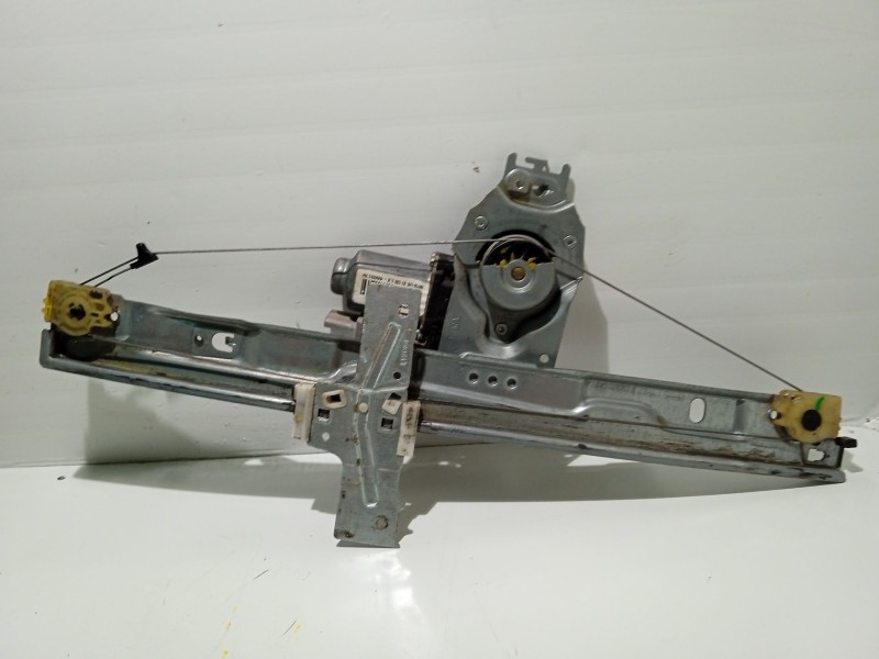 Recambio de elevalunas delantero izquierdo para peugeot 207 xs referencia OEM IAM 400917H  