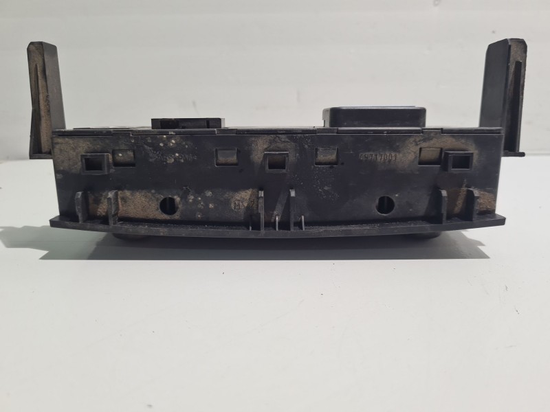 Recambio de mando calefaccion / aire acondicionado para peugeot 207 xs referencia OEM IAM 96497866XT  
