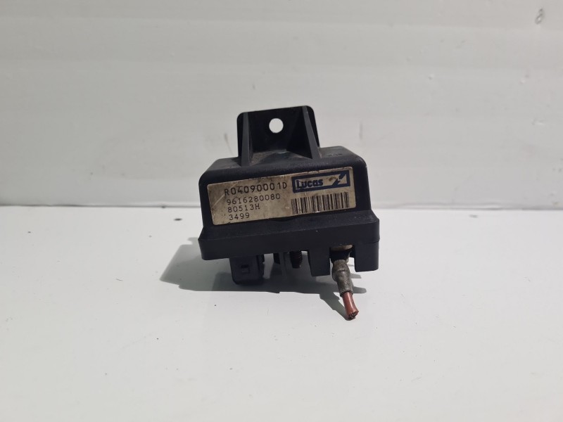 Recambio de caja precalentamiento para citroën saxo 1.1 x referencia OEM IAM 9616280080 R04090001D 80513H