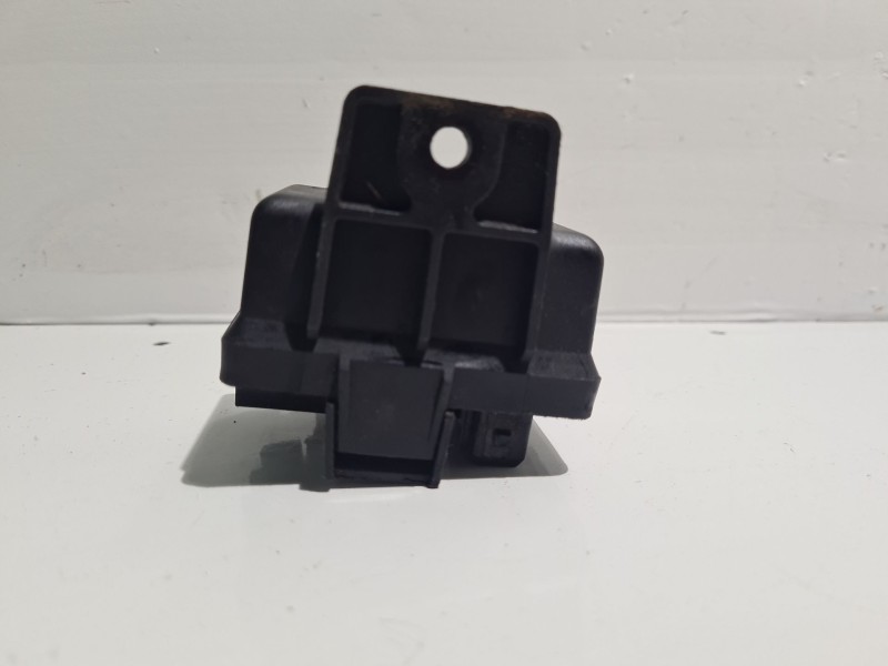 Recambio de caja precalentamiento para citroën saxo 1.1 x referencia OEM IAM 9616280080 R04090001D 80513H