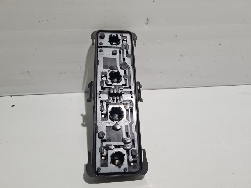 Recambio de portalampara trasero dercho para chrysler voyager (rg) 2.5 crd cat referencia OEM IAM   