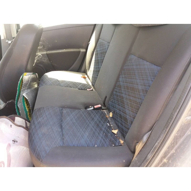 renault clio iii    |   0.05 - ... | 2005 del año 2005