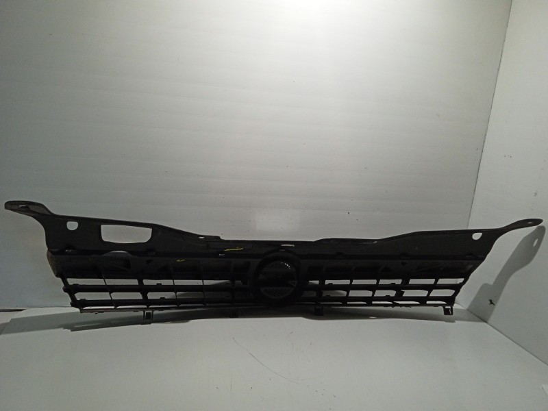 Recambio de rejilla delantera para opel astra h (a04) 1.4 (l48) referencia OEM IAM 13238416  
