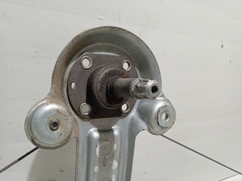 Recambio de elevalunas trasero izquierdo para opel astra h (a04) 1.4 (l48) referencia OEM IAM 13100420  