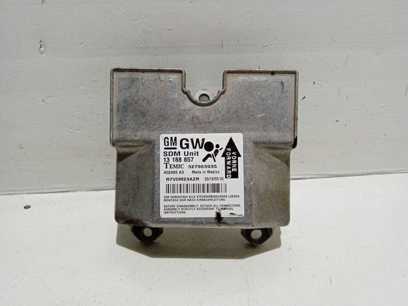 Recambio de centralita airbag para opel astra h (a04) 1.4 (l48) referencia OEM IAM 13188857  