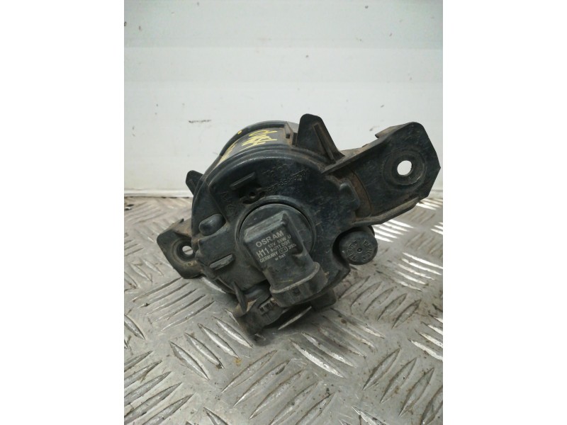 Recambio de faro antiniebla derecho para nissan primera berlina (p12) referencia OEM IAM 2615089905  