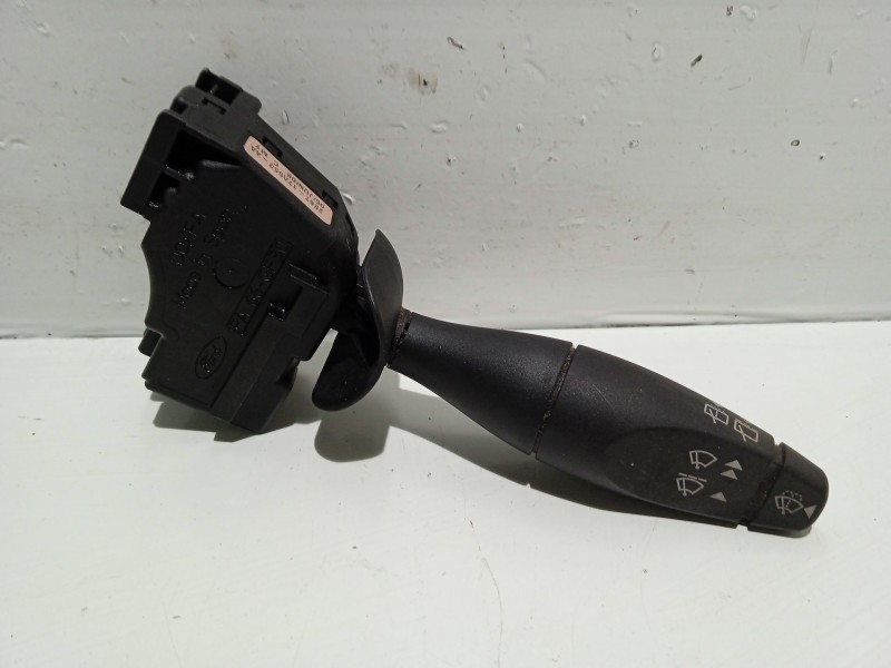 Recambio de mando limpia para ford fusion (cbk) trend referencia OEM IAM 2S6T17A553AA  