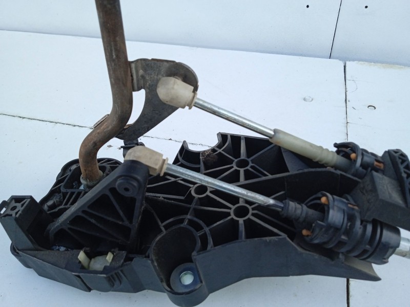 Recambio de palanca cambio para ford fusion (cbk) trend referencia OEM IAM 2S6R7C453MF 607107601 