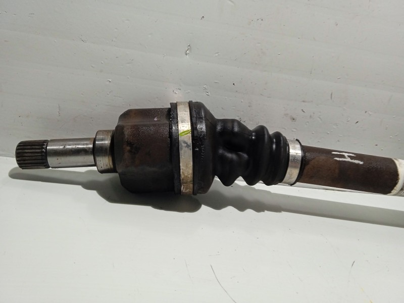 Recambio de transmision delantera izquierda para citroën berlingo 1.9 diesel referencia OEM IAM 9644265880  