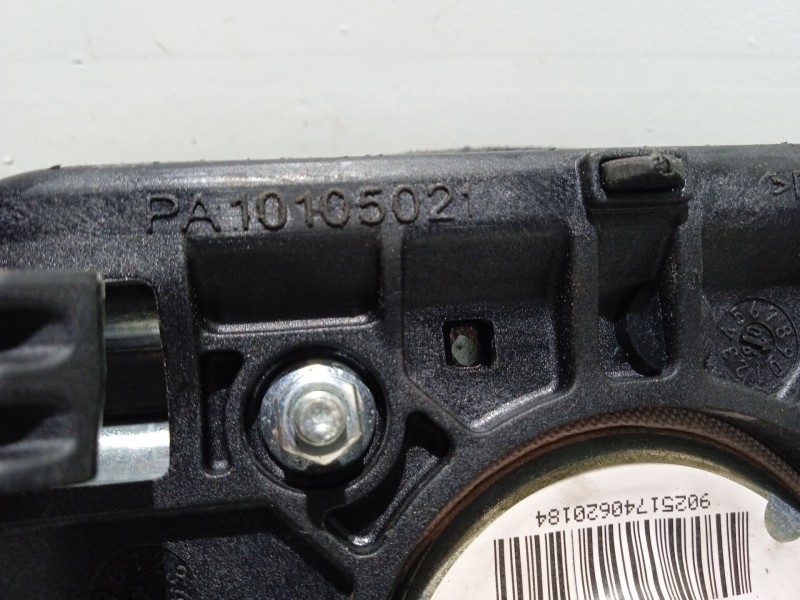 Recambio de airbag delantero izquierdo para citroën berlingo 1.9 diesel referencia OEM IAM 10105021  
