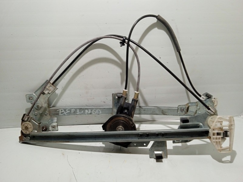 Recambio de elevalunas delantero derecho para citroën berlingo 1.9 diesel referencia OEM IAM   