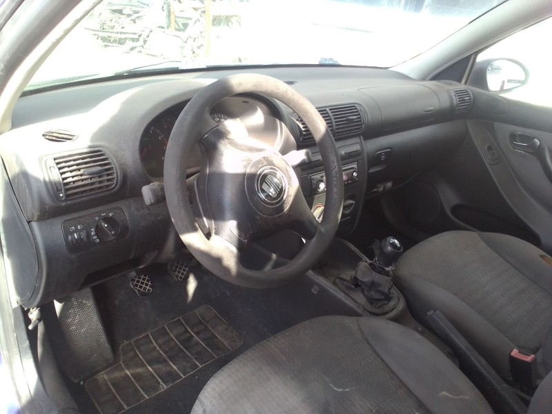 seat toledo ii (1m2) del año 2004