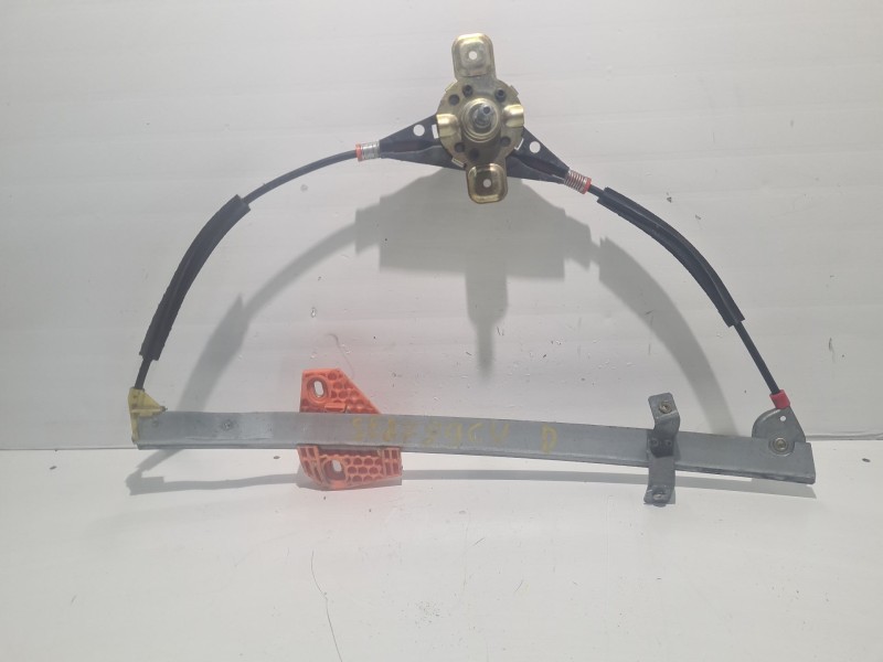 Recambio de elevalunas delantero derecho para ford fiesta berlina referencia OEM IAM   