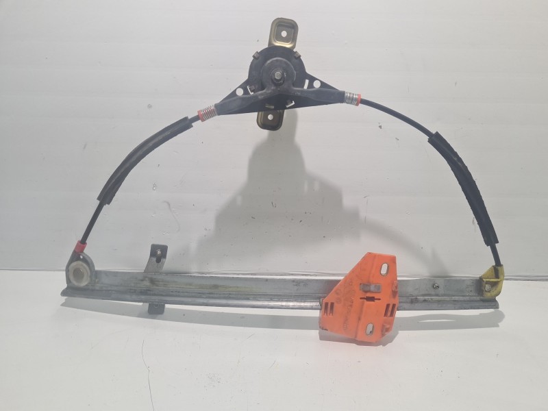 Recambio de elevalunas delantero derecho para ford fiesta berlina referencia OEM IAM   