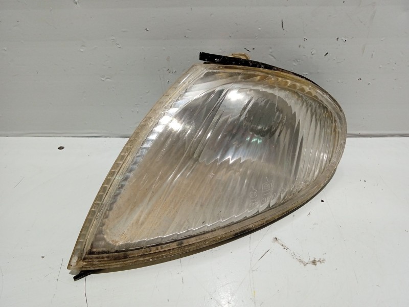 Recambio de piloto delantero izquierdo para hyundai lantra familiar (rd) referencia OEM IAM 2357NA  