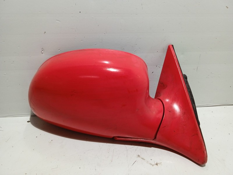 Recambio de retrovisor derecho para hyundai lantra familiar (rd) referencia OEM IAM 014021  