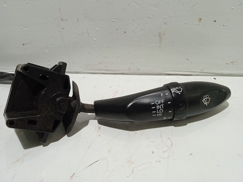 Recambio de mando limpia para hyundai lantra familiar (rd) referencia OEM IAM 34931N3220  