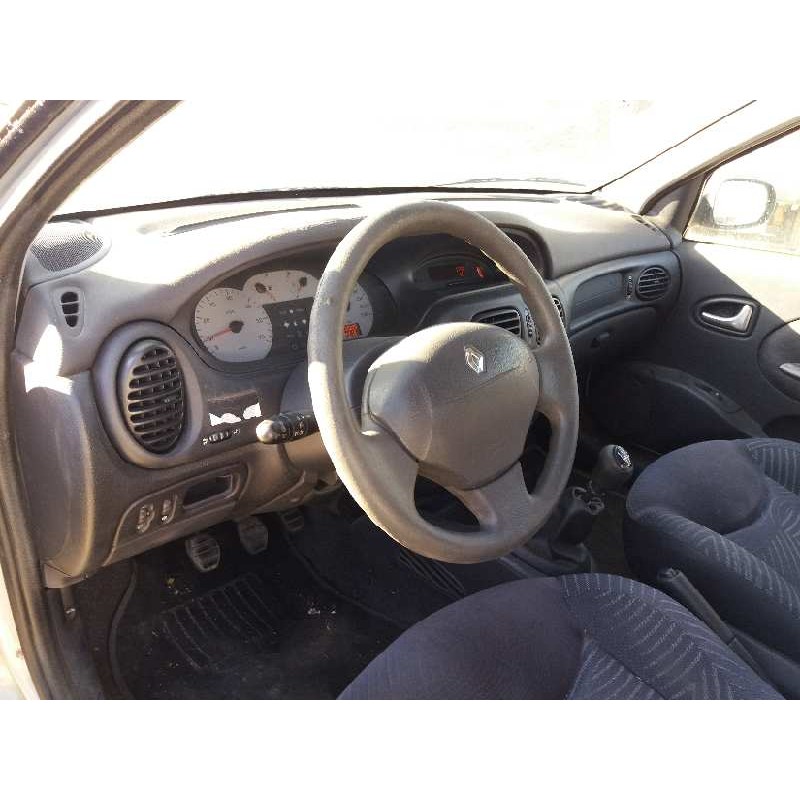 renault megane i coupe fase 2 (da..) 1.4 16v   |   0.99 - 0.02 | 1999 - 2002 | 95 cv / 70 kw del año 1999