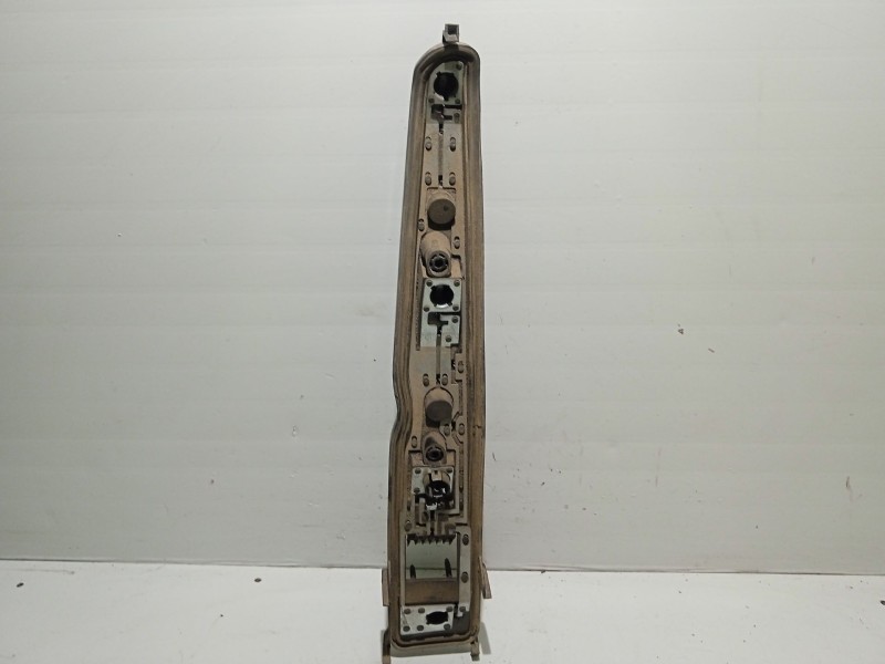 Recambio de portalamparas para opel meriva a monospace (x03) 1.3 cdti (e75) referencia OEM IAM   