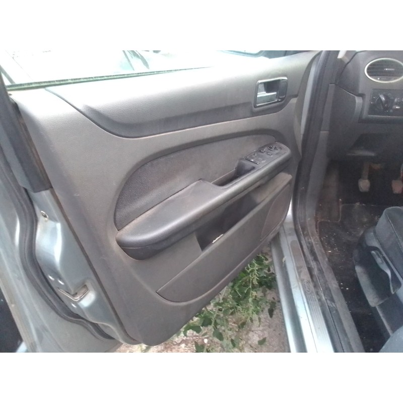 ford focus ii sedán (db_, fch, dh) del año 2005