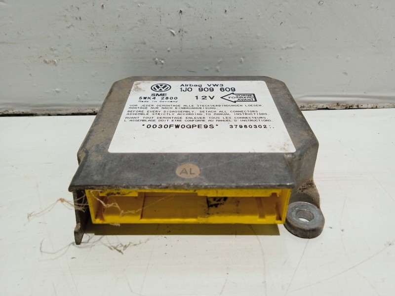 Recambio de centralita airbag para volkswagen golf iv berlina (1j1) referencia OEM IAM 1J0909609 5WK42800 