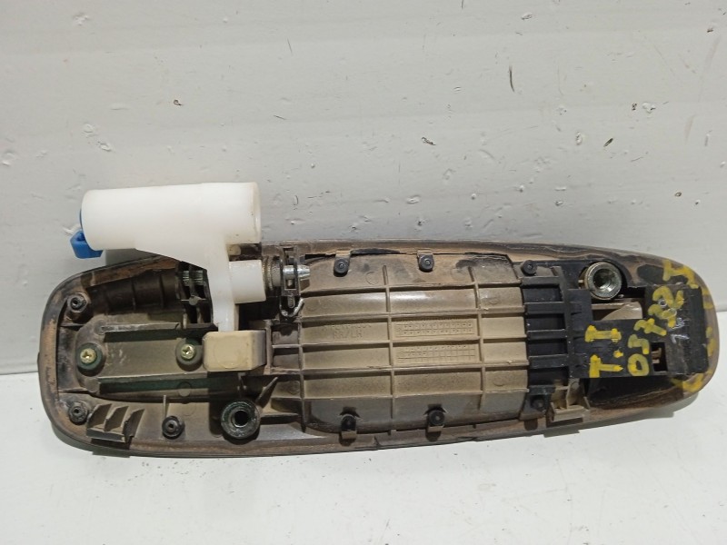 Recambio de maneta exterior trasera izquierda para chevrolet lacetti 2.0 diesel cat referencia OEM IAM   