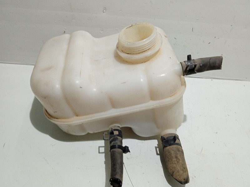Recambio de deposito expansion para chevrolet lacetti 2.0 diesel cat referencia OEM IAM 96859652  