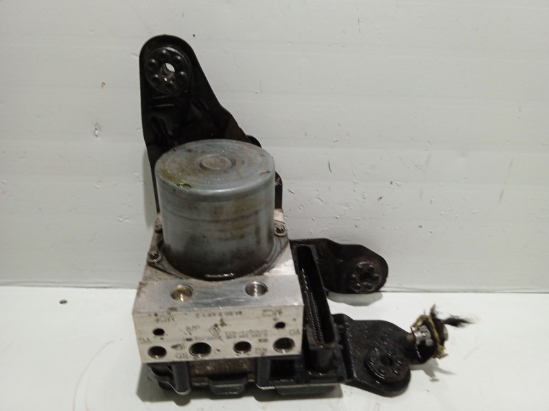 Recambio de abs para renault scenic ii 2.0 dci diesel cat referencia OEM IAM 8200756306 0265234636 