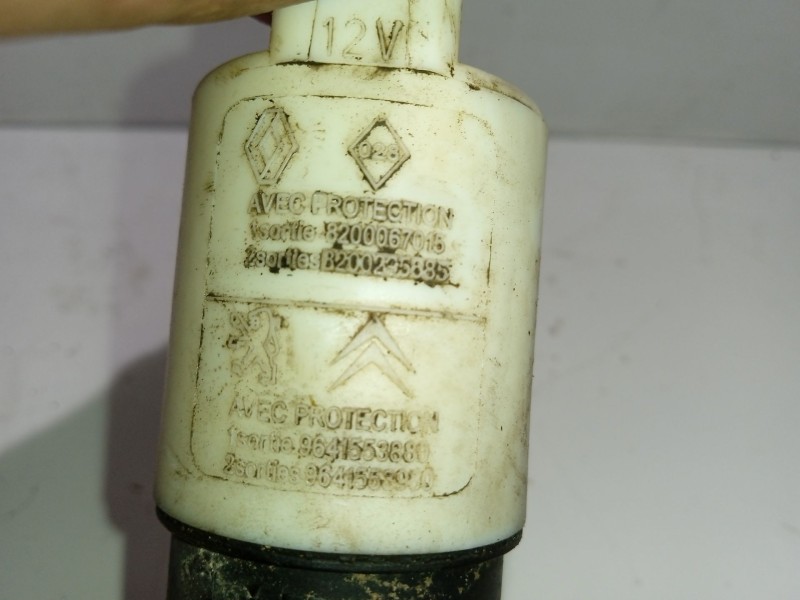 Recambio de bomba limpia para renault scenic ii 2.0 dci diesel cat referencia OEM IAM 8200067015  