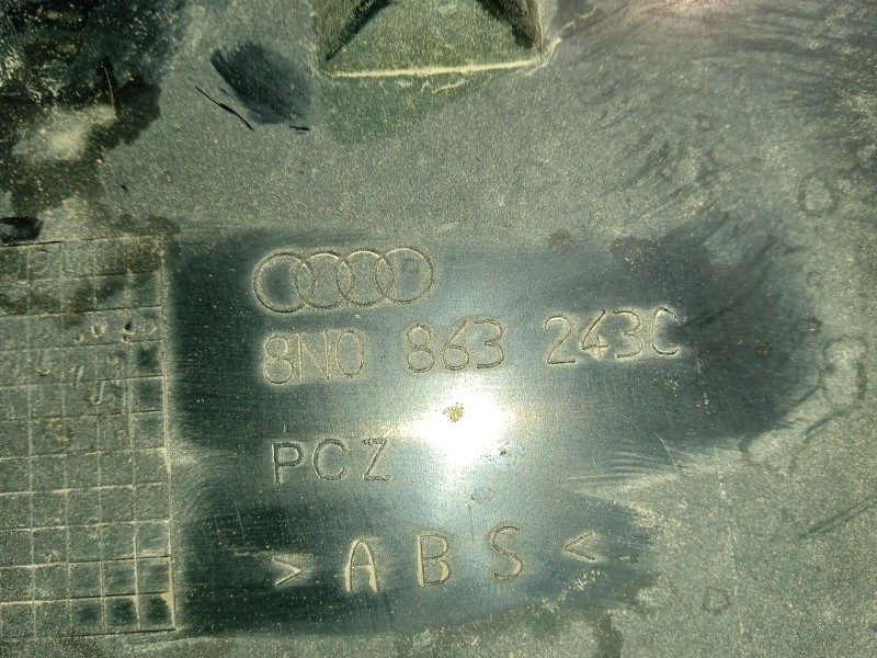 Recambio de moldura para audi tt (8n3/8n9) 1.8 t coupe (132kw) referencia OEM IAM 8N0863243C  