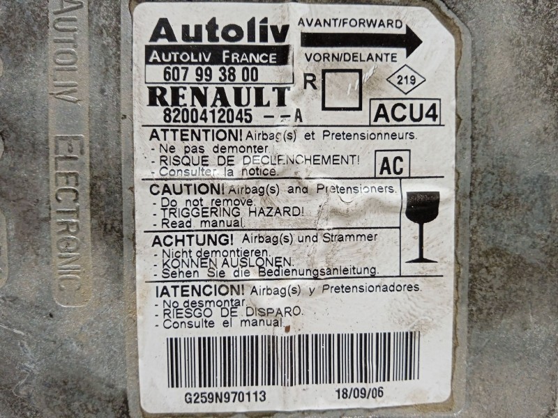 Recambio de centralita airbag para renault scenic ii 1.9 dci diesel referencia OEM IAM 8200412045 607993800 